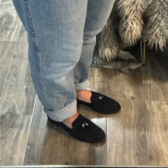 Stuart Weitzman Black “guything tassel” Loafers - size 9 - Picture 1 of 13